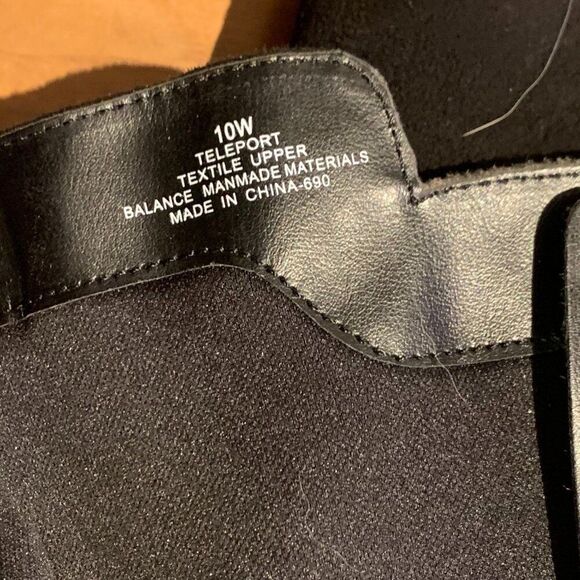 Boots, knee high, vegan suede and python, Sz 10, as new condition - Picture 6 of 16